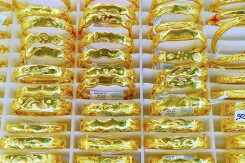 So sánh giá vàng hôm nay 14/5: SJC đảo chiều tăng 130.000 đồng/lượng