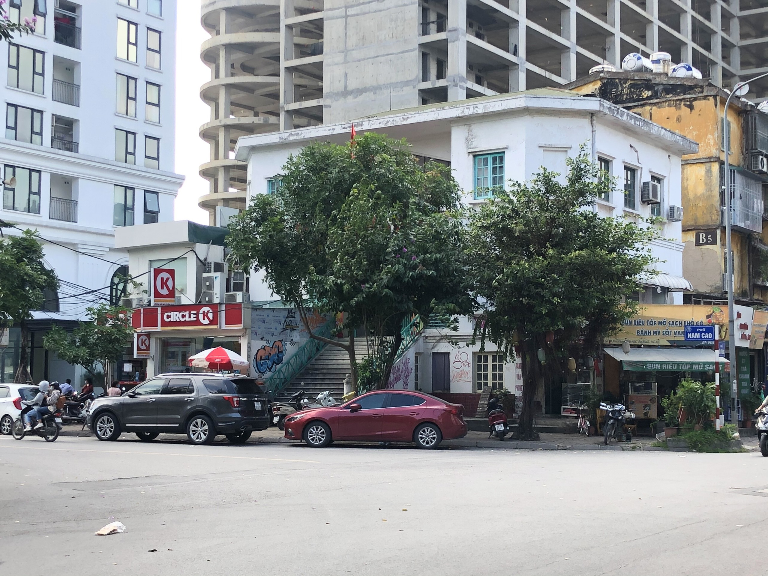 Đường sắp mở theo quy hoạch ở phường Kim Mã, Ba Đình, Hà Nội (phần 2): Mở rộng phố Núi Trúc - Ảnh 5. Đường sắp mở theo quy hoạch ở phường Kim Mã, Ba Đình, Hà Nội (phần 2): Mở rộng phố Núi Trúc - Ảnh 5.