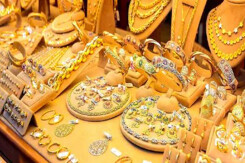 Giá vàng hôm nay 16/5: Vàng bay cao do lo ngại lạm phát tăng