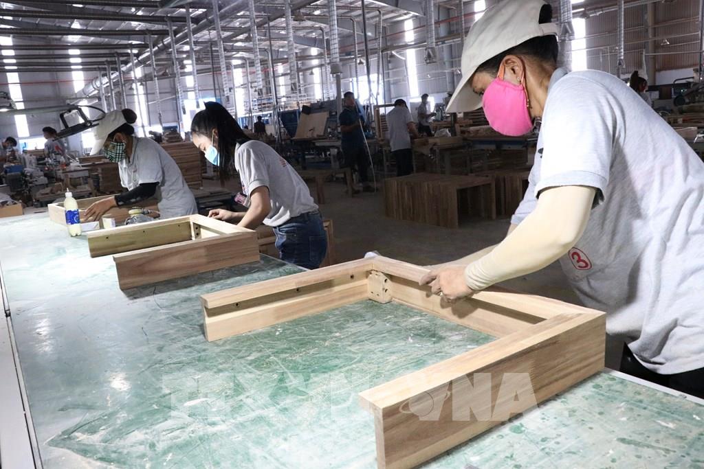 "Thủ phủ" gỗ Bình Dương cần khu công nghiệp chuyên ngành - Ảnh 1. "Thủ phủ" gỗ Bình Dương cần khu công nghiệp chuyên ngành - Ảnh 1.