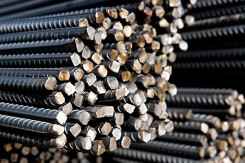 Giá thép xây dựng hôm nay 17/5: Tiếp tục đi xuống trên Sàn Thượng Hải