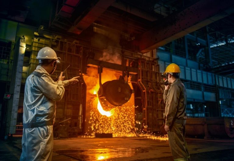 Giá thép xây dựng hôm nay 19/5: Quay đầu đi xuống - Ảnh 3.
