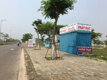 Đà Nẵng sau sốt đất: Hàng loạt ki ốt bị dẹp bỏ, các dự án không bóng người