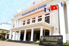 HOSE báo lãi tăng vọt nhờ thị trường bùng nổ, tỷ suất lợi nhuận trên doanh thu đạt đến 56%