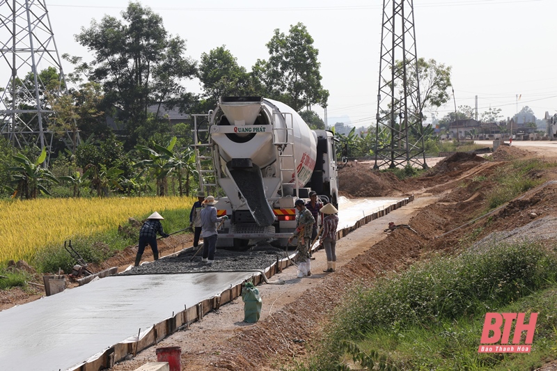 Bảo đảm tiến độ thi công Dự án đường giao thông từ TP Thanh Hóa đi Cảng hàng không Thọ Xuân - Ảnh 6. Bảo đảm tiến độ thi công Dự án đường giao thông từ TP Thanh Hóa đi Cảng hàng không Thọ Xuân - Ảnh 6.