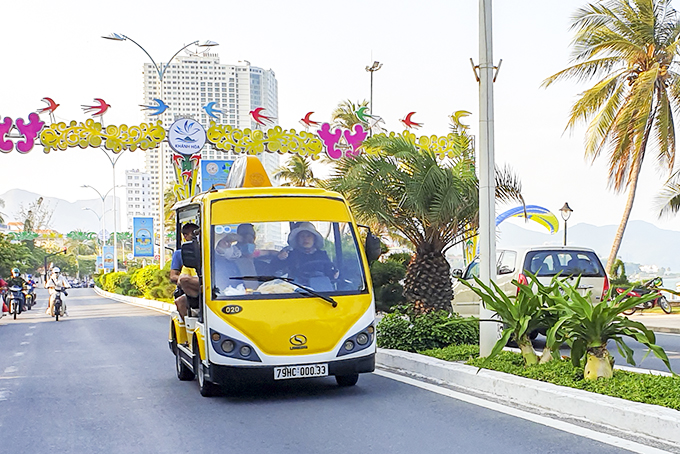 Đề xuất gia hạn thí điểm xe 4 bánh chạy bằng năng lượng điện tại Khánh Hoà - Ảnh 1. Đề xuất gia hạn thí điểm xe 4 bánh chạy bằng năng lượng điện tại Khánh Hoà - Ảnh 1.