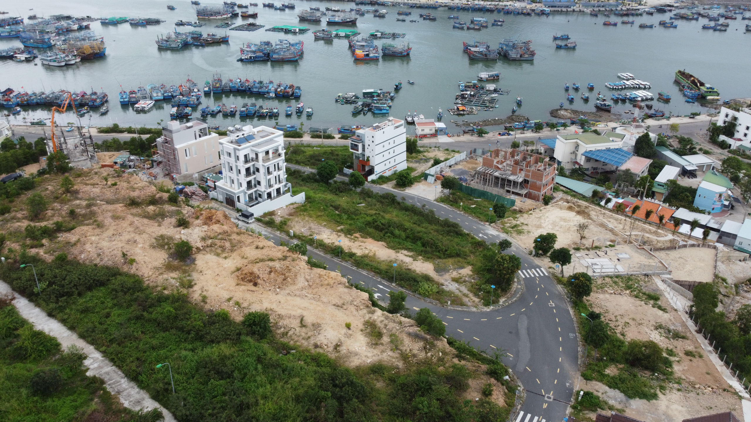Xử lý sai phạm tại khu biệt thự Nha Trang – Seapark - Ảnh 2. Xử lý sai phạm tại khu biệt thự Nha Trang – Seapark - Ảnh 2.
