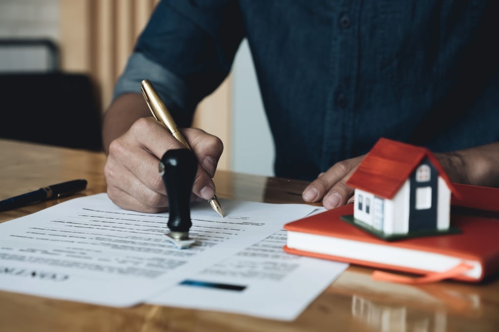 Tham khảo biểu mẫu đơn đề nghị cấp mới giấy chứng nhận quyền sở hữu nhà ở tổ chức - Ảnh 3. Tham khảo biểu mẫu đơn đề nghị cấp mới giấy chứng nhận quyền sở hữu nhà ở tổ chức - Ảnh 3.
