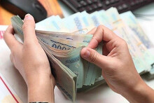 Ngân hàng đồng loạt điều chỉnh lãi suất huy động