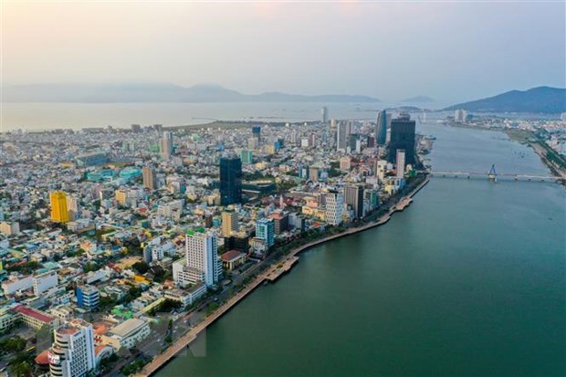 Giải pháp nào đưa Đà Nẵng phục hồi kinh tế sau Covid-19? - Ảnh 1. Giải pháp nào đưa Đà Nẵng phục hồi kinh tế sau Covid-19? - Ảnh 1.