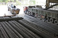 Quản lý thị trường kiểm soát chặt về giá thép xây dựng