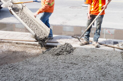 'Bão giá' vật liệu xây dựng: Nhiều nhà thầu trúng thầu nhưng không dám ký hợp đồng