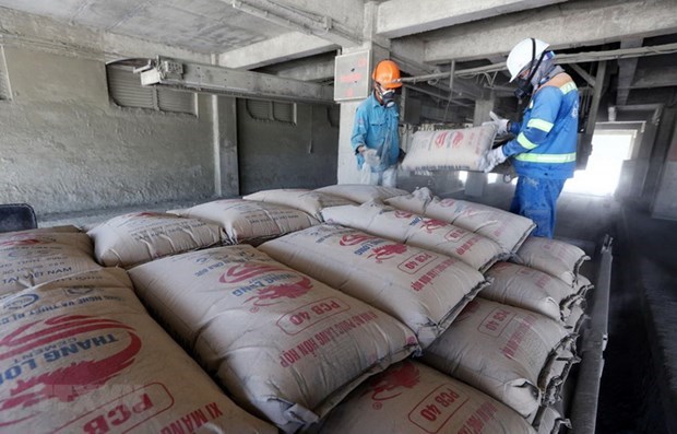 Giá vật liệu xây dựng 'phi mã' khiến nhiều nhà thầu lao đao - Ảnh 1. Giá vật liệu xây dựng 'phi mã' khiến nhiều nhà thầu lao đao - Ảnh 1.