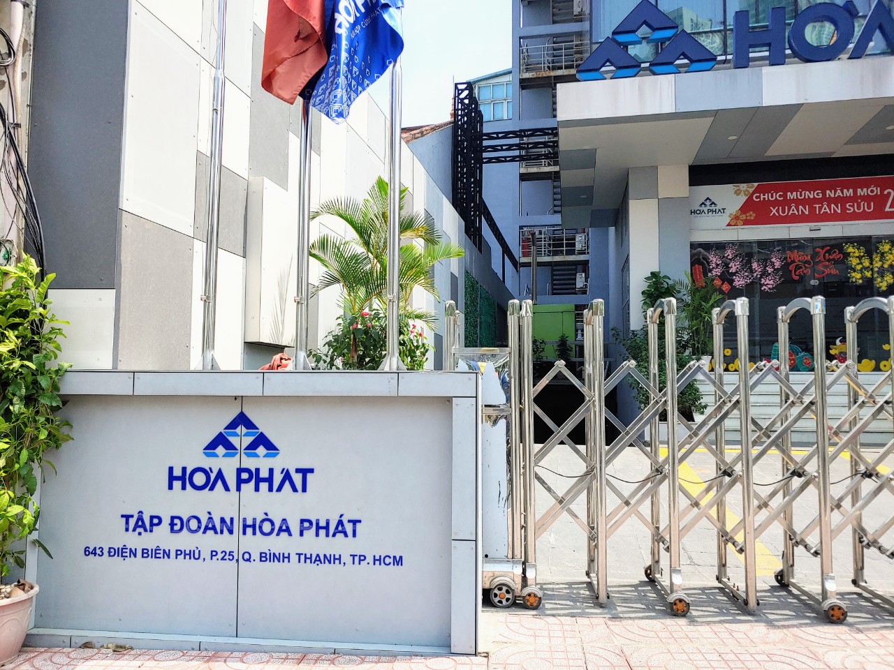 Doanh nghiệp lãi nghìn tỷ - Ảnh 1. Doanh nghiệp lãi nghìn tỷ - Ảnh 1.