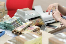 Lãi suất ngân hàng liệu có rục rịch tăng?