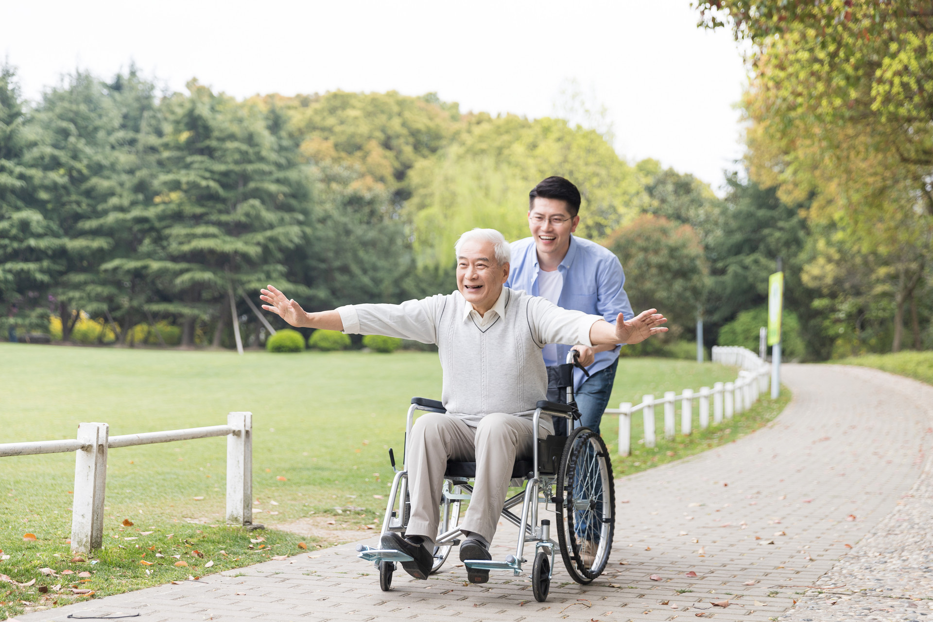 Những hình ảnh đẹp Ngày của Cha 2021 - Ảnh 2. Những hình ảnh đẹp Ngày của Cha 2021 - Ảnh 2.