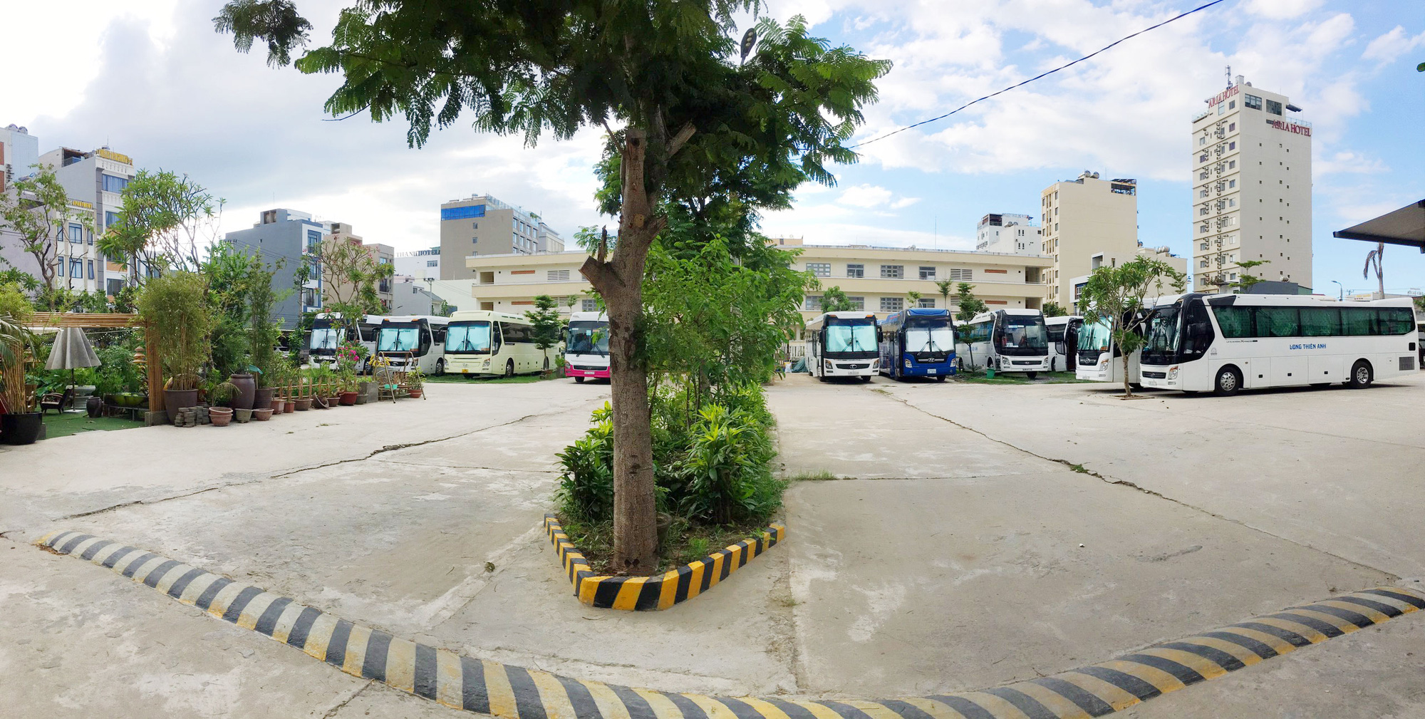 Cận cảnh hai khu đất sát bãi biển Mỹ Khê, Đà Nẵng sẽ đấu giá làm bãi đỗ xe - Ảnh 14.