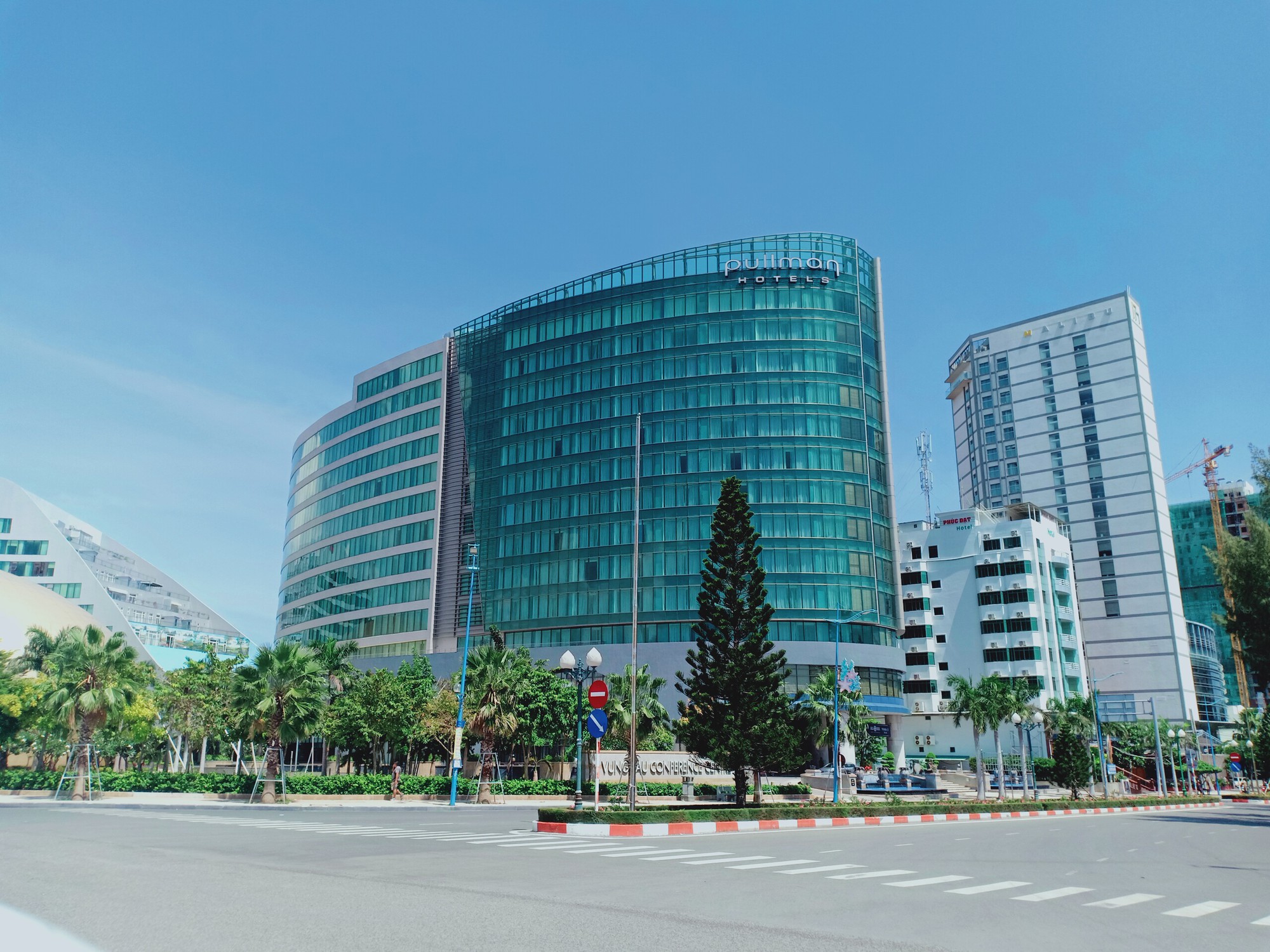 Ba KĐT của DIC Corp tăng vốn thêm gần 17.000 tỷ đồng - Ảnh 1. Ba KĐT của DIC Corp tăng vốn thêm gần 17.000 tỷ đồng - Ảnh 1.