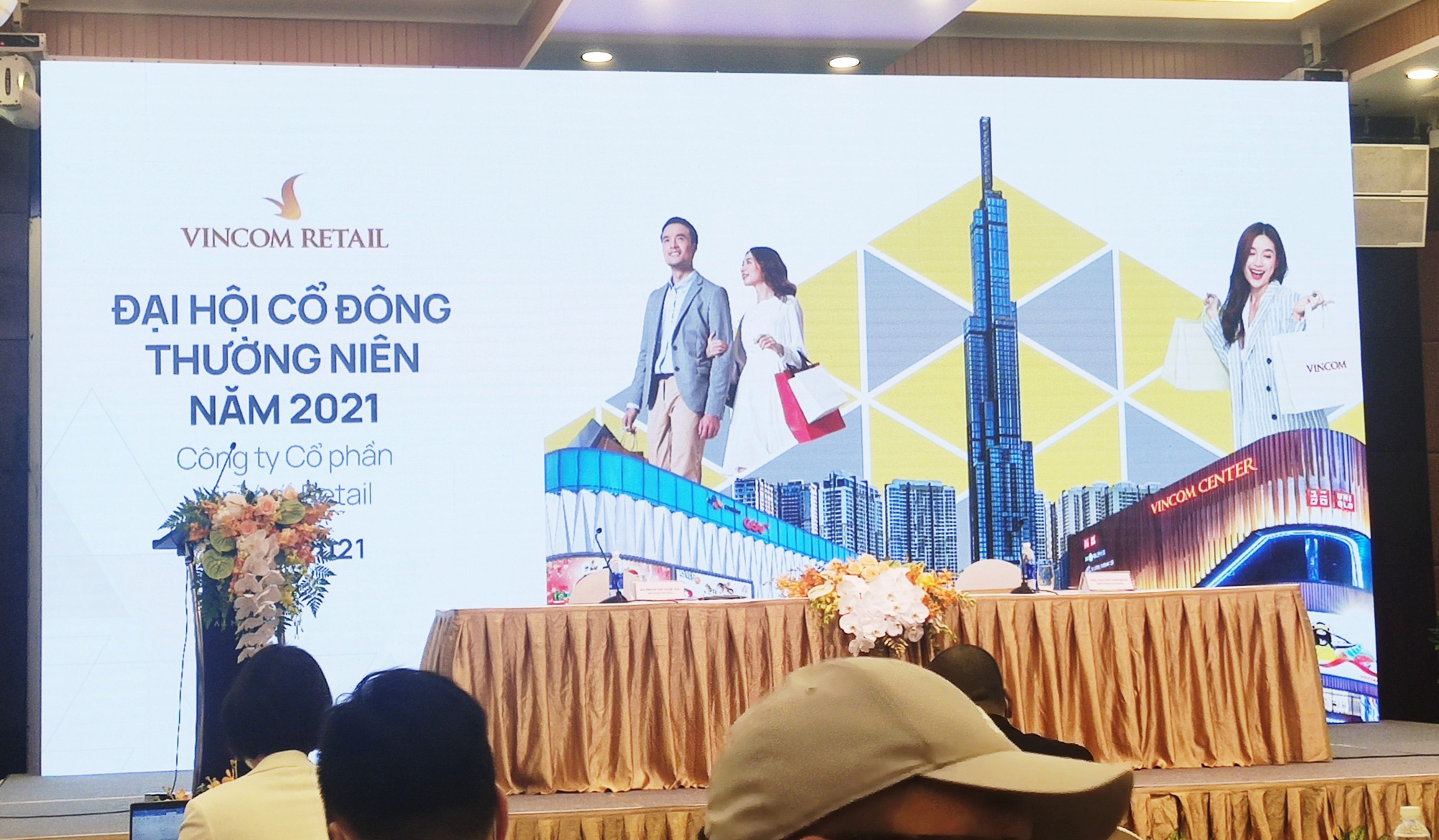 [Live] ĐHĐCĐ Vincom Retail: Mục tiêu lợi nhuận 2.500 tỷ đồng, khai trương 3 TTTM trong năm nay - Ảnh 1.