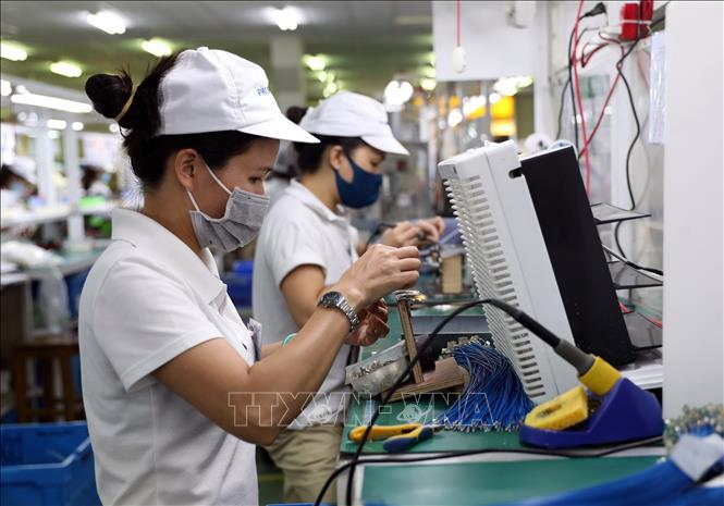 6 tháng, vốn thực hiện của các dự án FDI tăng 6,8% - Ảnh 1. 6 tháng, vốn thực hiện của các dự án FDI tăng 6,8% - Ảnh 1.