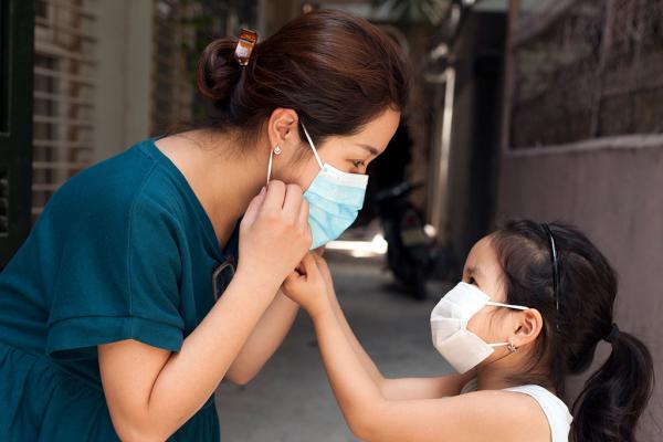 Những hình ảnh Ngày Gia đình Việt Nam 2021 trong bối cảnh COVID-19 - Ảnh 3. Những hình ảnh Ngày Gia đình Việt Nam 2021 trong bối cảnh COVID-19 - Ảnh 3.