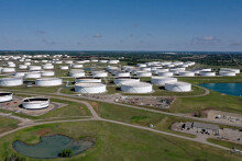 Giá xăng dầu hôm nay 3/6: Tiếp tục tăng hơn 1% trước triển vọng nhu cầu của OPEC +