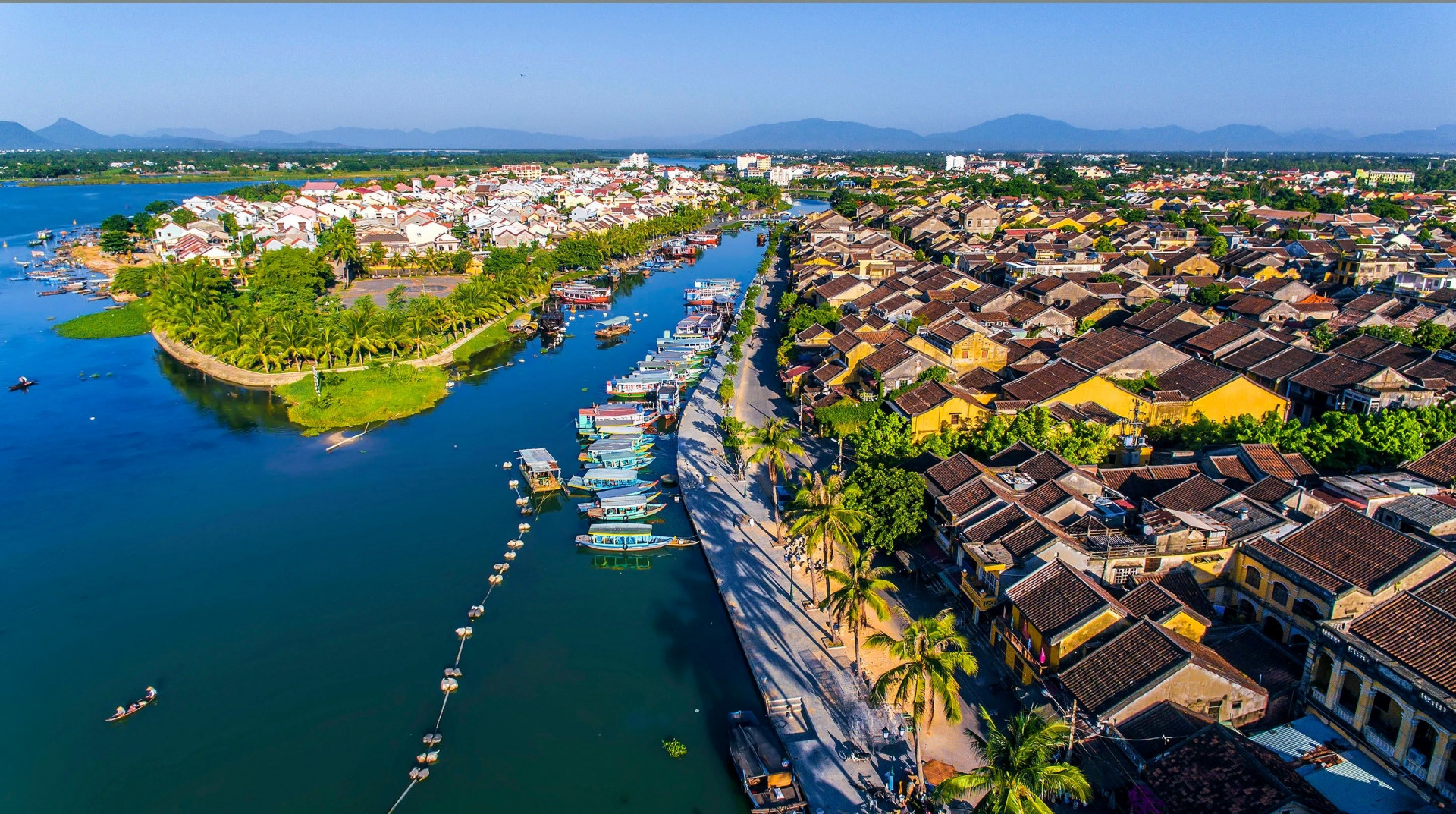 Hơn 5.700 tỷ đồng đang chảy vào 59 dự án giao thông này tại Quảng Nam năm 2021, có đường đi cảng Kỳ Hà và sân bay Chu Lai - Ảnh 1. Hơn 5.700 tỷ đồng đang chảy vào 59 dự án giao thông này tại Quảng Nam năm 2021, có đường đi cảng Kỳ Hà và sân bay Chu Lai - Ảnh 1.