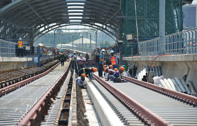 Những nét chính trong phát triển kinh tế 6 tháng năm 2021 của TP HCM - Ảnh 2.