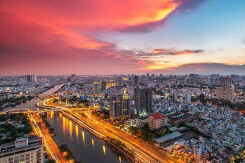 Quận 5 tiếp giáp quận nào? Có bao nhiêu phường?