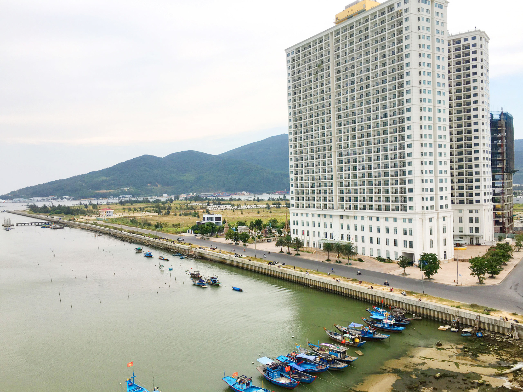 Vingroup, Hòa Bình, Kim Long Nam...làm dự án căn hộ trên con đường đắt đỏ ở Đà Nẵng - Ảnh 15. Vingroup, Hòa Bình, Kim Long Nam...làm dự án căn hộ trên con đường đắt đỏ ở Đà Nẵng - Ảnh 15.