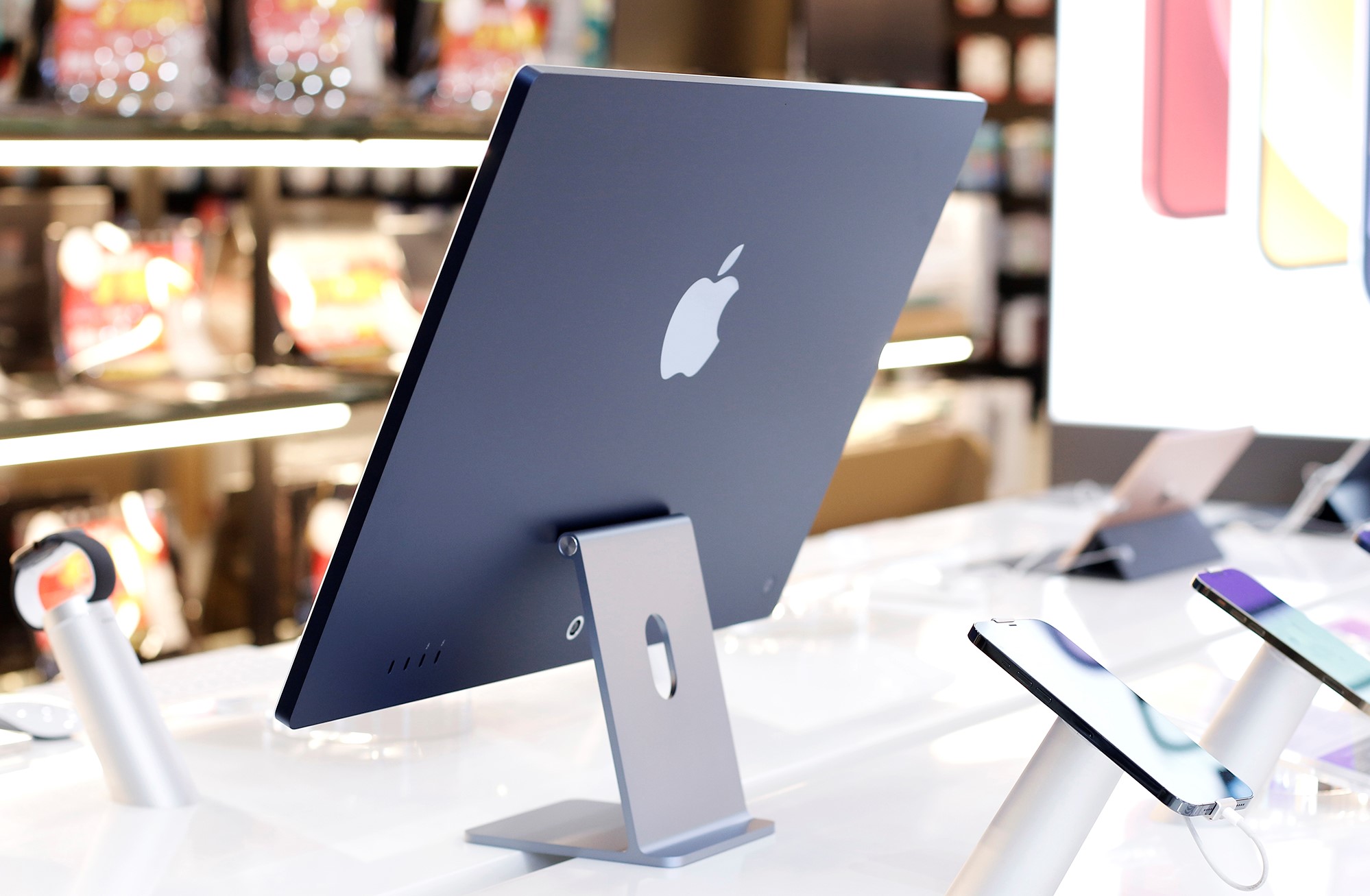 iPad Pro M1, iMac M1 và Apple TV lên kệ sớm thị trường Việt Nam - Ảnh 3.