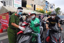 Quận Gò Vấp, Tân Phú cho khai báo y tế điện tử tại nhà để giảm ùn tắc