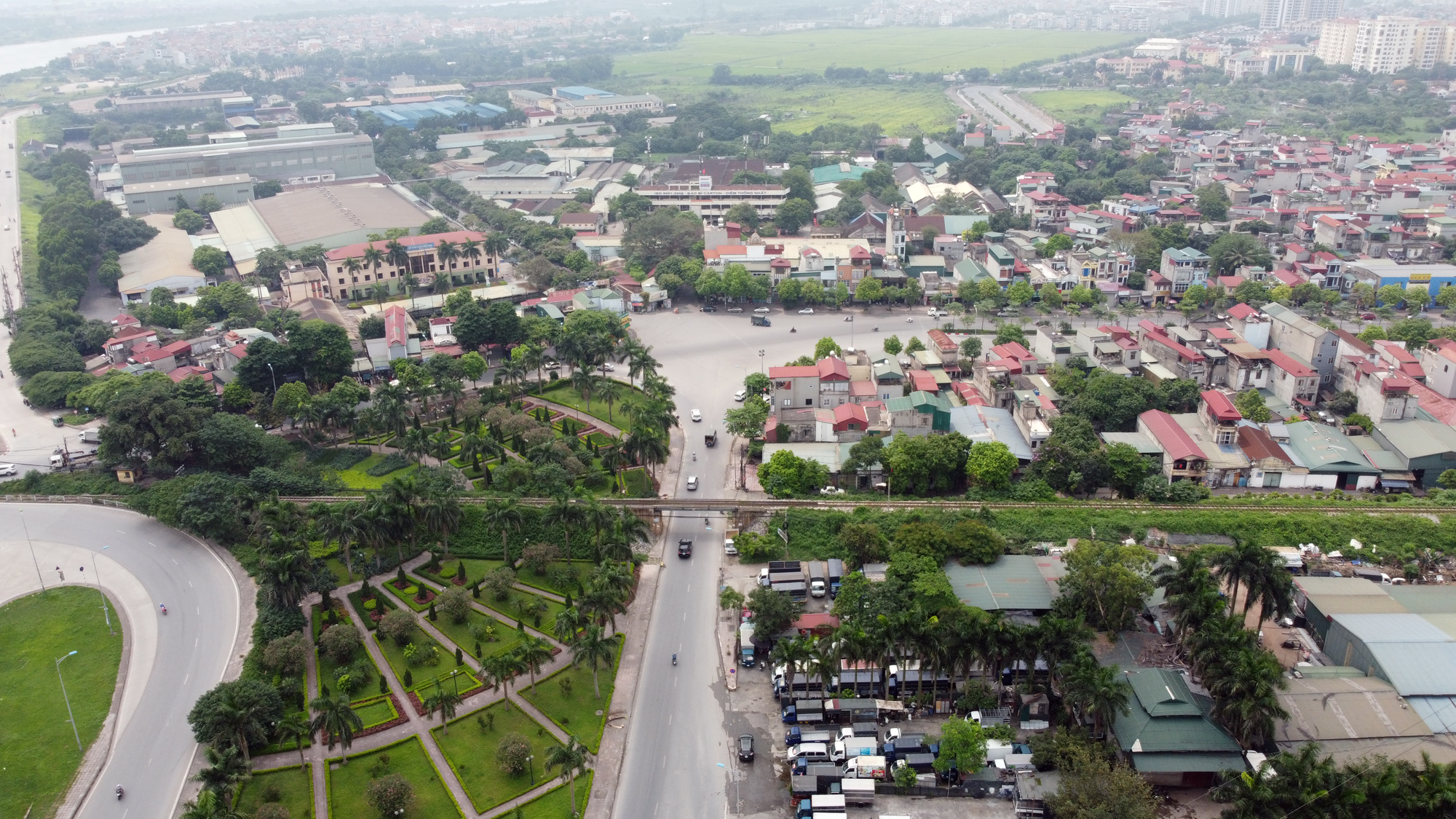 Những khu đất sắp thu hồi để mở đường ở phường Đức Giang, Long Biên, Hà Nội (phần 1) - Ảnh 7. Những khu đất sắp thu hồi để mở đường ở phường Đức Giang, Long Biên, Hà Nội (phần 1) - Ảnh 7.