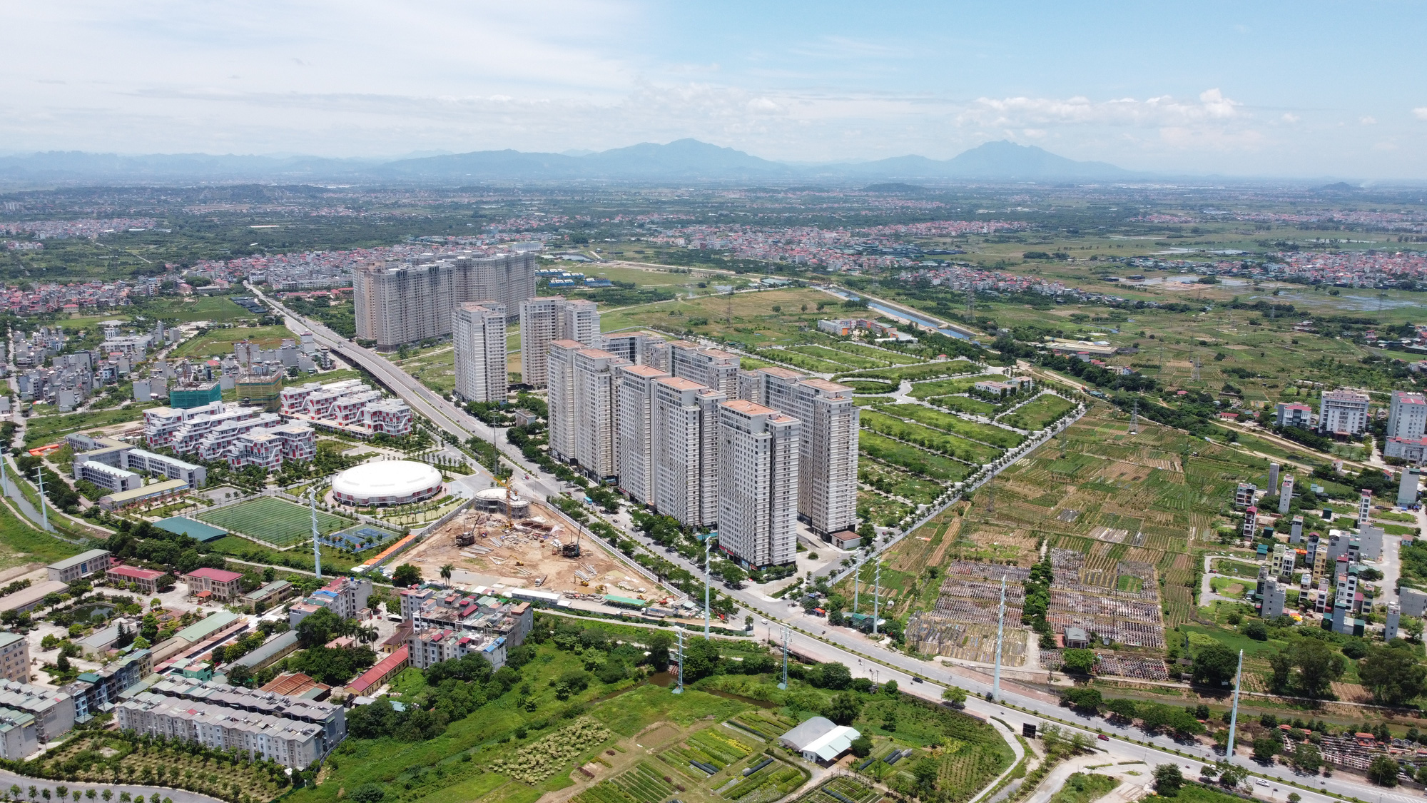 Lực cầu đầu tư bất động sản vẫn gia tăng - Ảnh 1. Lực cầu đầu tư bất động sản vẫn gia tăng - Ảnh 1.