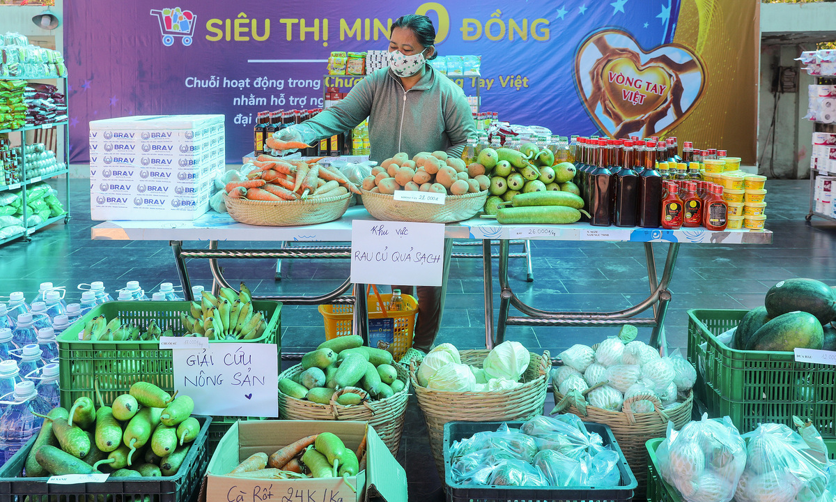 Ngắm nhìn những hình ảnh đẹp, mang đậm giá trị nhân văn trong mùa COVID - Ảnh 9. Ngắm nhìn những hình ảnh đẹp, mang đậm giá trị nhân văn trong mùa COVID - Ảnh 9.