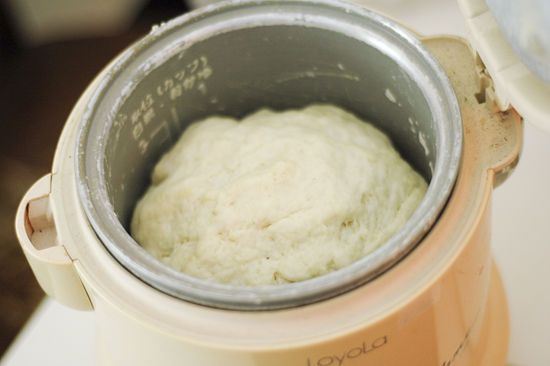 Gợi ý 5 cách làm bánh mì tại nhà không cần lò nướng dễ làm - Ảnh 2. Gợi ý 5 cách làm bánh mì tại nhà không cần lò nướng dễ làm - Ảnh 2.
