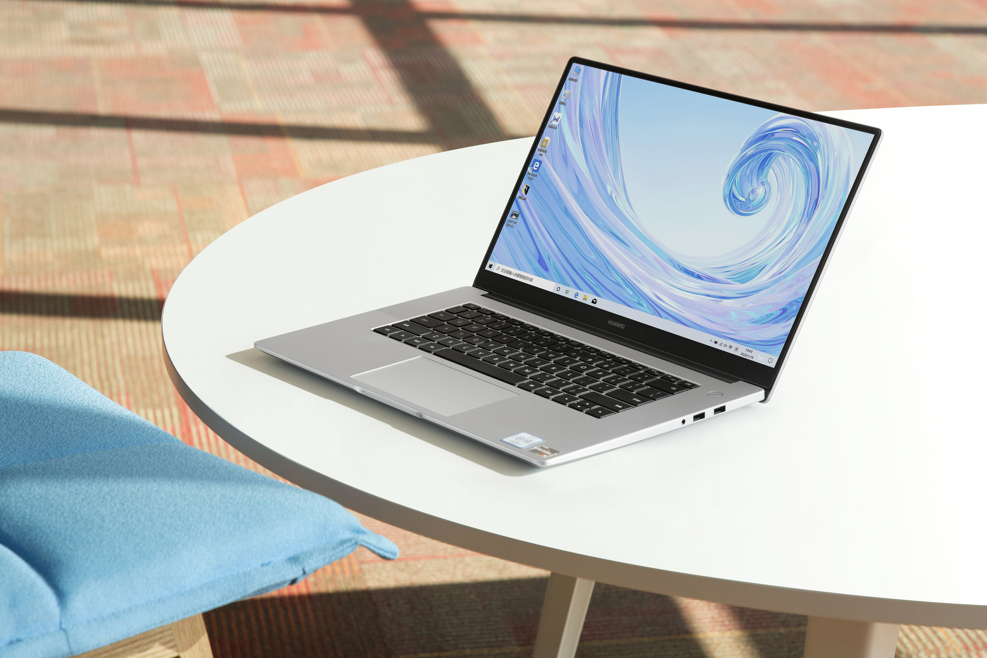Nhiều ưu đãi khi mua online sản phẩm Huawei trong Ngày siêu thương hiệu - Ảnh 1. Nhiều ưu đãi khi mua online sản phẩm Huawei trong Ngày siêu thương hiệu - Ảnh 1.