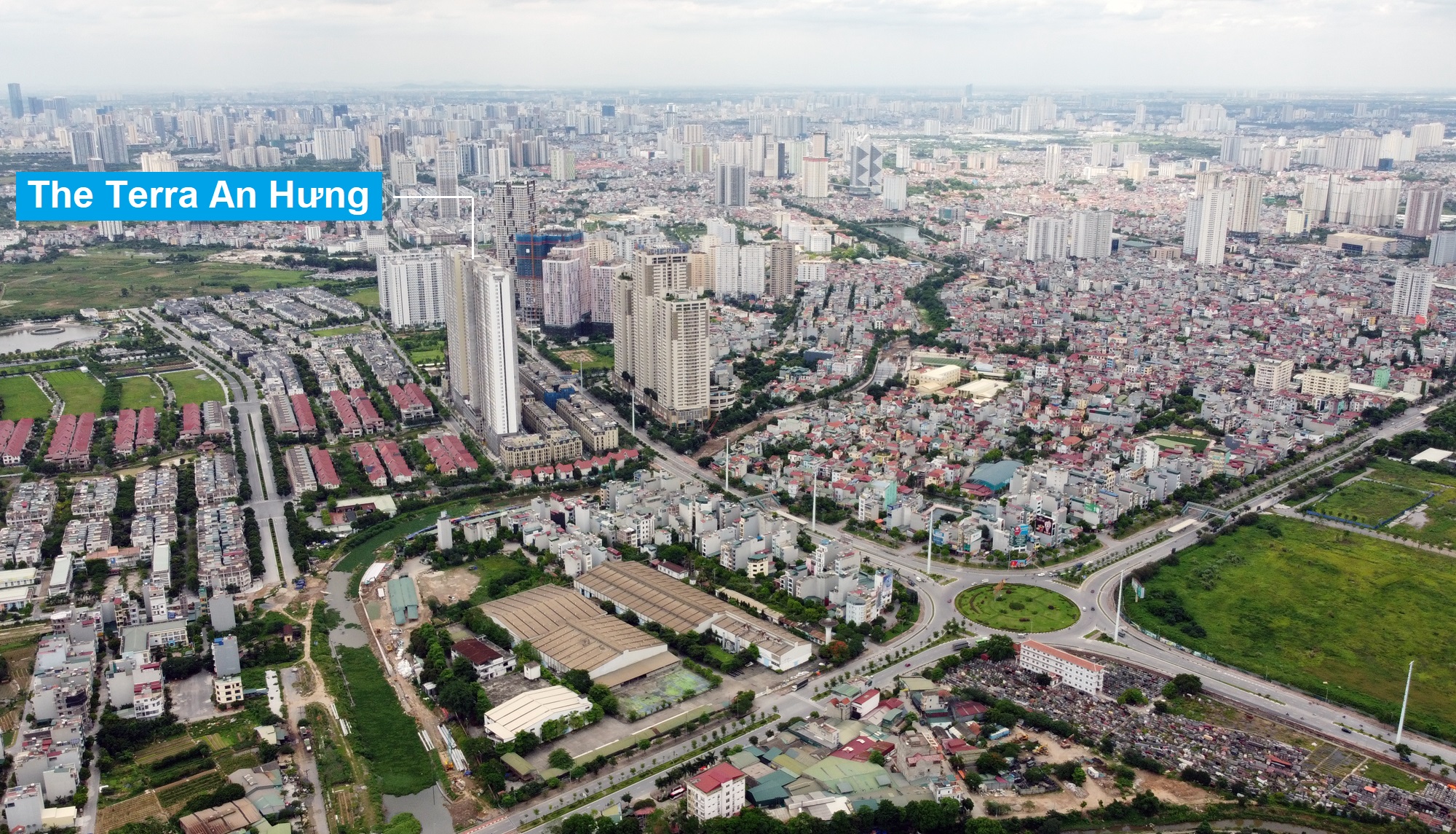 Văn Phú Invest dự kiến thu 2.500 tỷ đồng từ The Terra An Hưng, đang nghiên cứu dự án tại Nhơn Trạch - Ảnh 1.