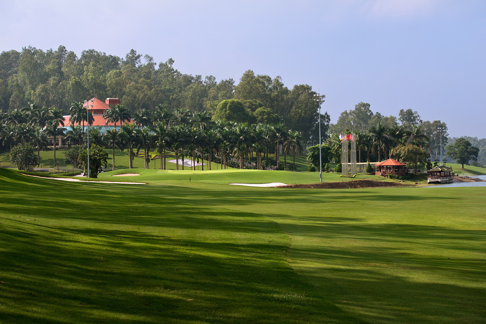 Thanh Hóa chưa chấp thuận chủ trương đầu tư sân golf hơn 72 ha tại Quảng Xương - Ảnh 1. Thanh Hóa chưa chấp thuận chủ trương đầu tư sân golf hơn 72 ha tại Quảng Xương - Ảnh 1.