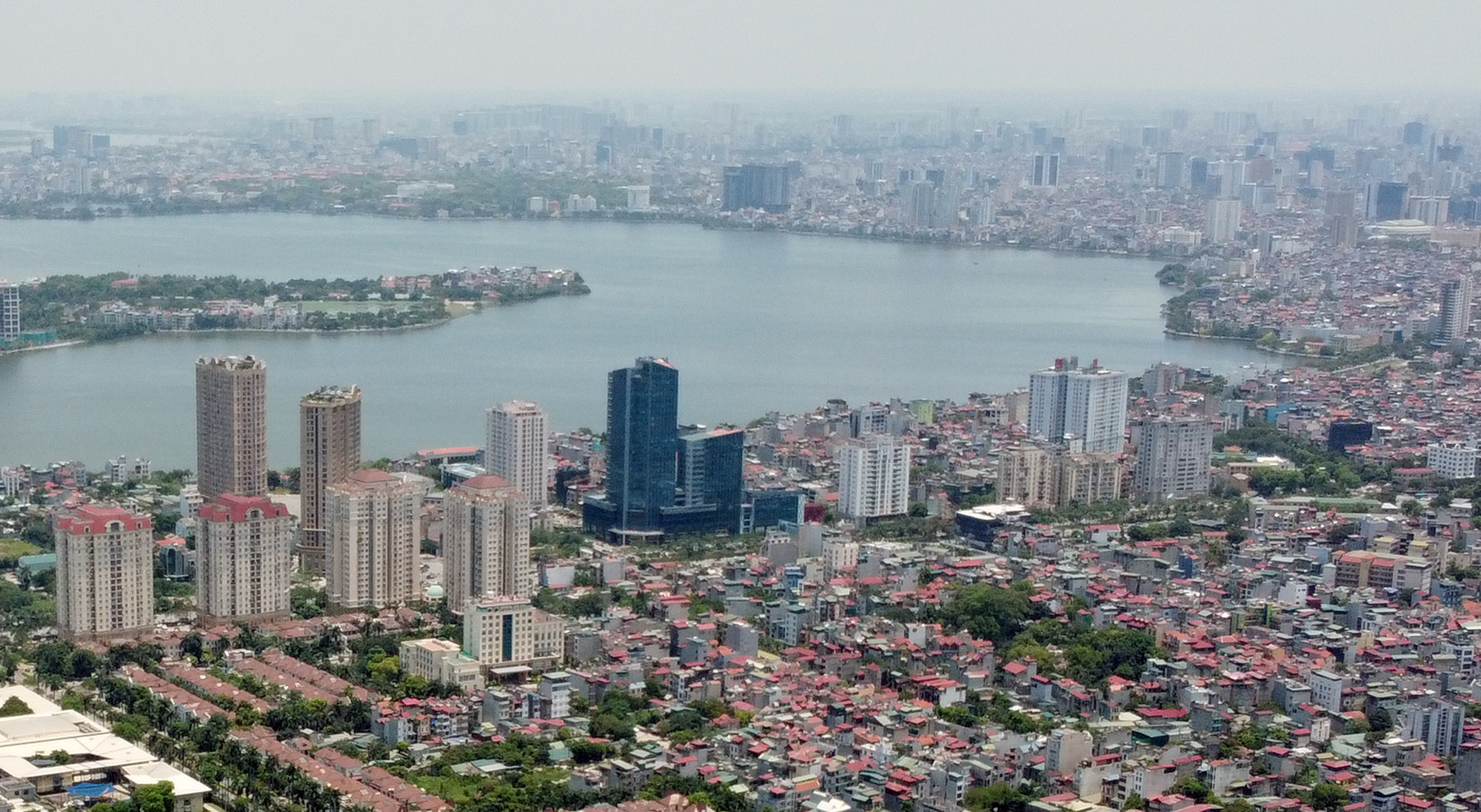 Hà Nội nói gì về 4 dự án 'treo' lâu năm tại quận Tây Hồ? - Ảnh 2. Hà Nội nói gì về 4 dự án 'treo' lâu năm tại quận Tây Hồ? - Ảnh 2.