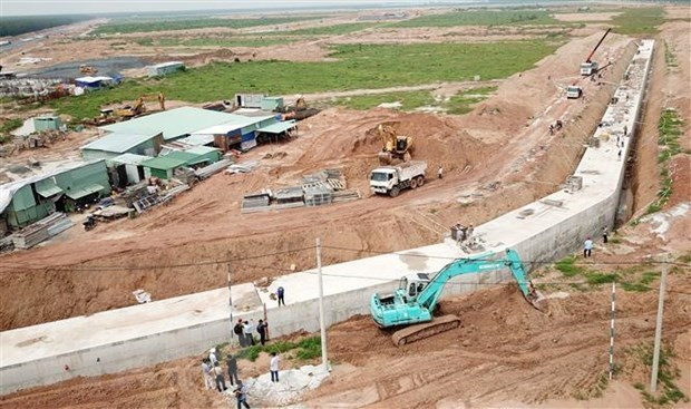 Nghiên cứu bồi thường hai tuyến giao thông kết nối sân bay Long Thành - Ảnh 1.