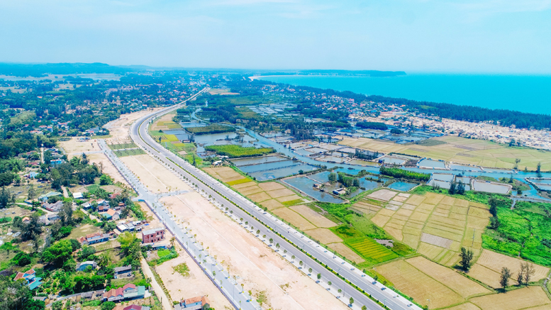Quảng Ngãi sẽ thu hồi 115,3 ha đất thuê của 27 doanh nghiệp ngừng hoạt động  - Ảnh 1.