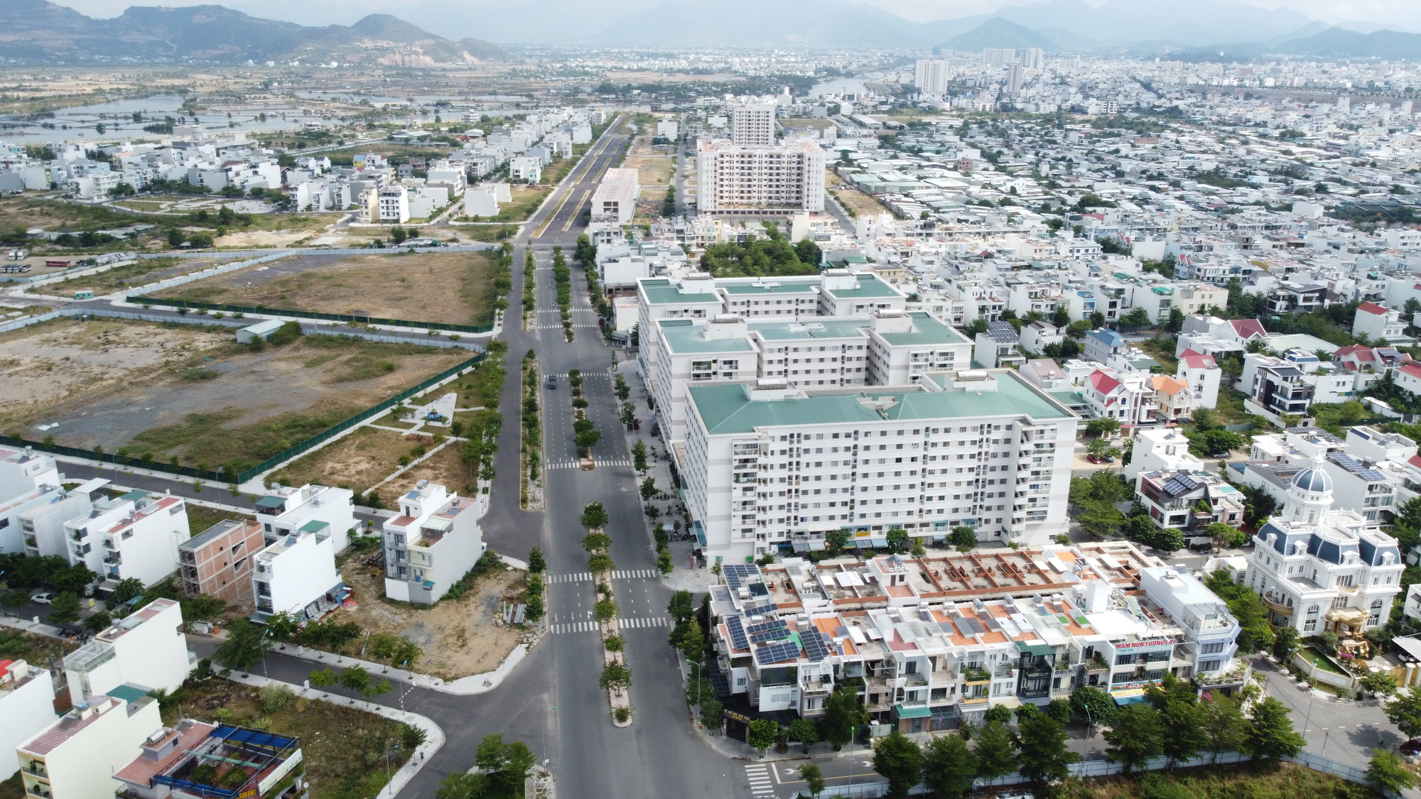 Kiểm toán Nhà nước: Nhiều dự án NƠXH tại Khánh Hòa chậm tiến độ, chậm triển khai thi công - Ảnh 1. Kiểm toán Nhà nước: Nhiều dự án NƠXH tại Khánh Hòa chậm tiến độ, chậm triển khai thi công - Ảnh 1.