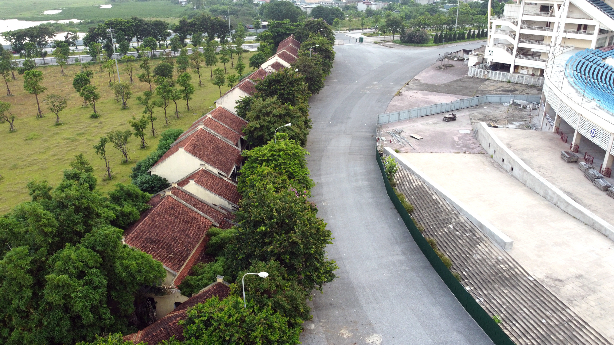 Cận cảnh 12 căn nhà cấp 4 'cho mượn, không thu tiền' cạnh sân Mỹ Đình - Ảnh 8. Cận cảnh 12 căn nhà cấp 4 'cho mượn, không thu tiền' cạnh sân Mỹ Đình - Ảnh 8.