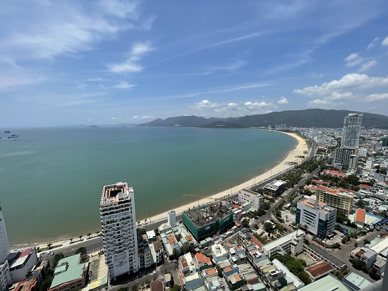 Bình Định: 7 tháng đầu năm thu hút 47 dự án đầu tư trong nước, tổng vốn hơn 28.700 tỷ đồng - Ảnh 1. Bình Định: 7 tháng đầu năm thu hút 47 dự án đầu tư trong nước, tổng vốn hơn 28.700 tỷ đồng - Ảnh 1.