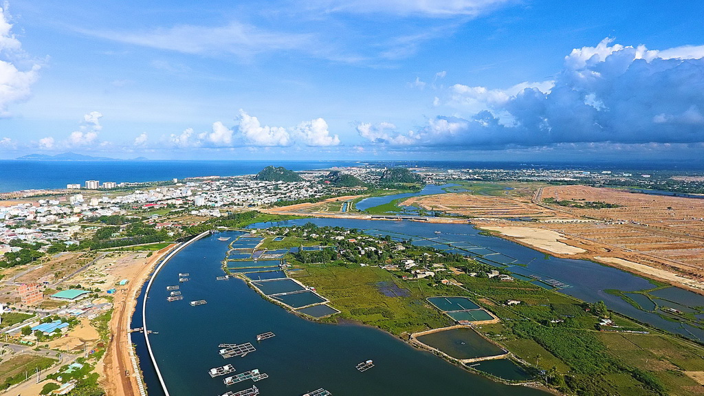 Quảng Nam thu hồi hơn 72 ha đất tại Điện Bàn để nạo vét sông Cổ Cò - Ảnh 1. Quảng Nam thu hồi hơn 72 ha đất tại Điện Bàn để nạo vét sông Cổ Cò - Ảnh 1.