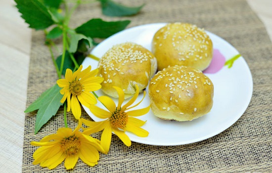 5 cách làm bánh đậu đỏ thơm ngon tại nhà mà ai cũng có thể thực hiện - Ảnh 5. 5 cách làm bánh đậu đỏ thơm ngon tại nhà mà ai cũng có thể thực hiện - Ảnh 5.