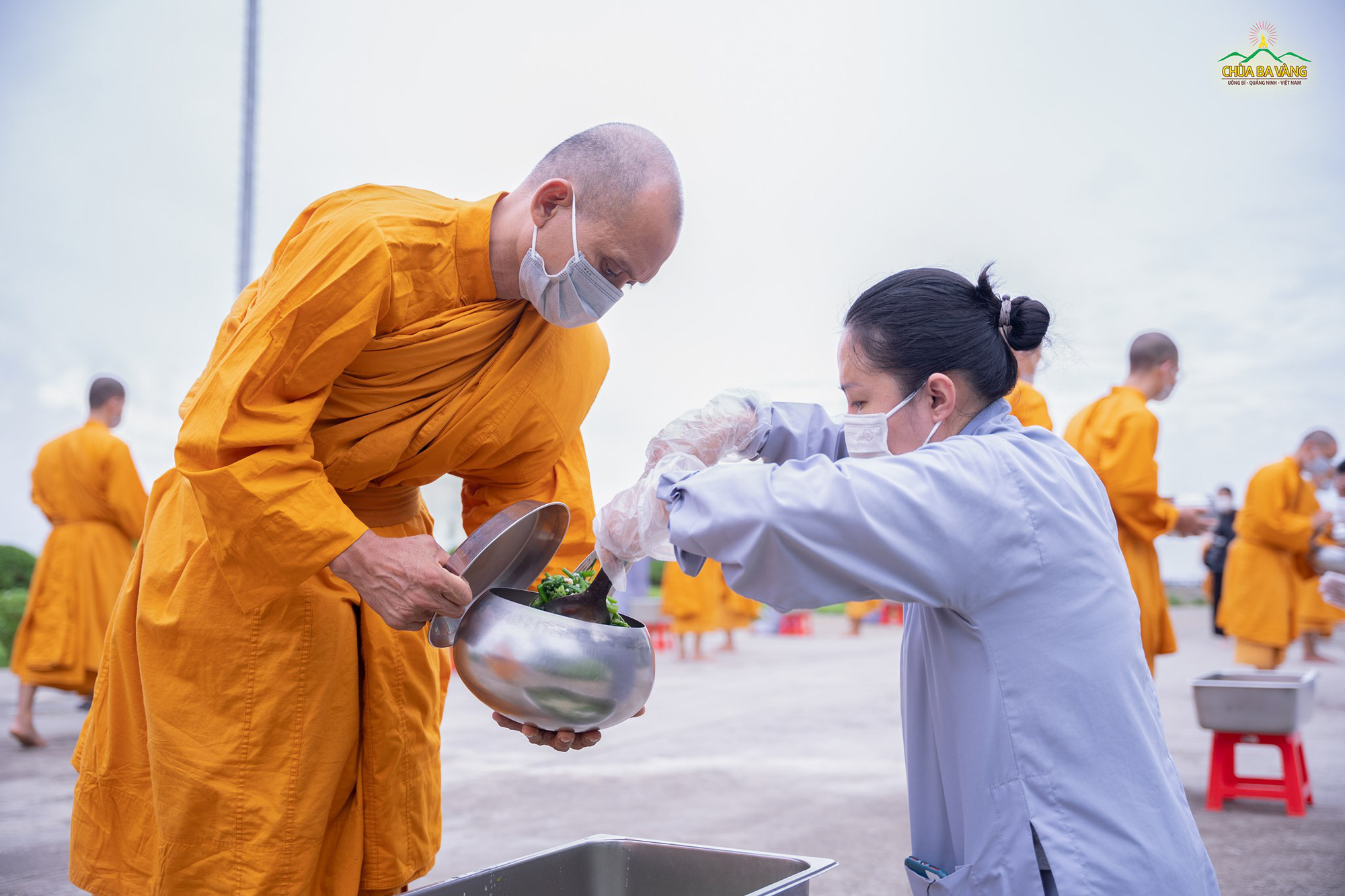 Ngắm nhìn những hình ảnh đẹp về ngày lễ Vu Lan 2021 - Ảnh 12. Ngắm nhìn những hình ảnh đẹp về ngày lễ Vu Lan 2021 - Ảnh 12.
