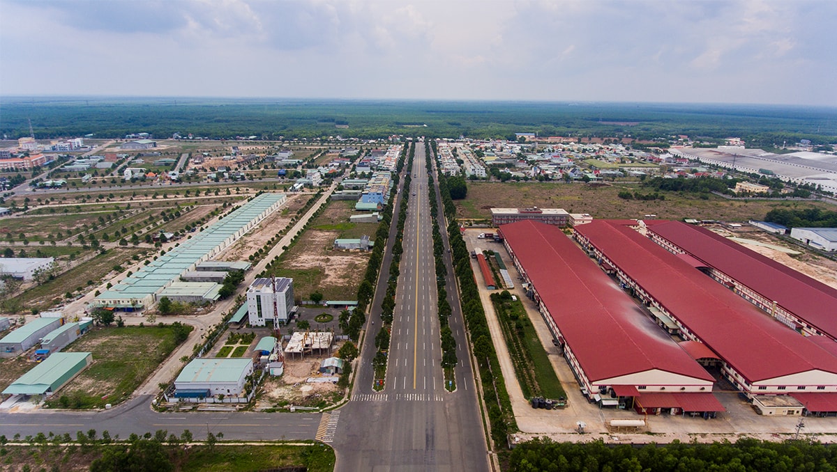Đầu tư BĐS công nghiệp: Huy động vốn thế nào nếu không vay ngân hàng? - Ảnh 1. Đầu tư BĐS công nghiệp: Huy động vốn thế nào nếu không vay ngân hàng? - Ảnh 1.