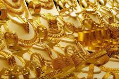 So sánh giá vàng hôm nay 18/8: Giá vàng giữ ổn định tại nhiều nơi